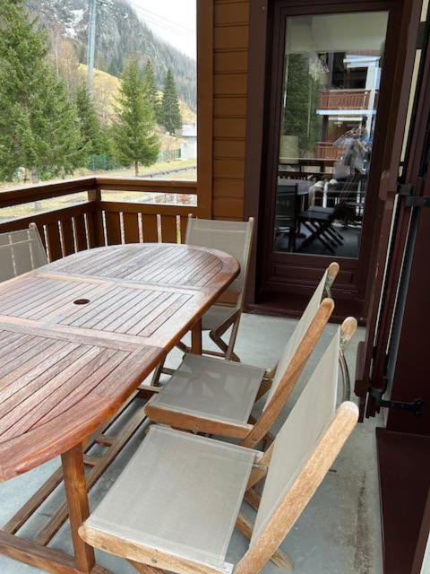 Large Premium Alpine Apartment For 4 To 8 People Vallorcine Exterior photo